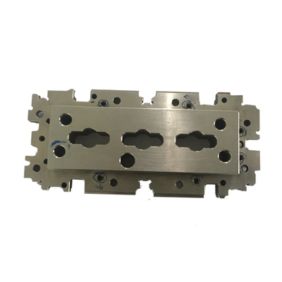 서비스 코어금형 코어 공동을 분쇄하는 S50CH13 718 CNC 밀링부 SKD61 알루미늄 CNC